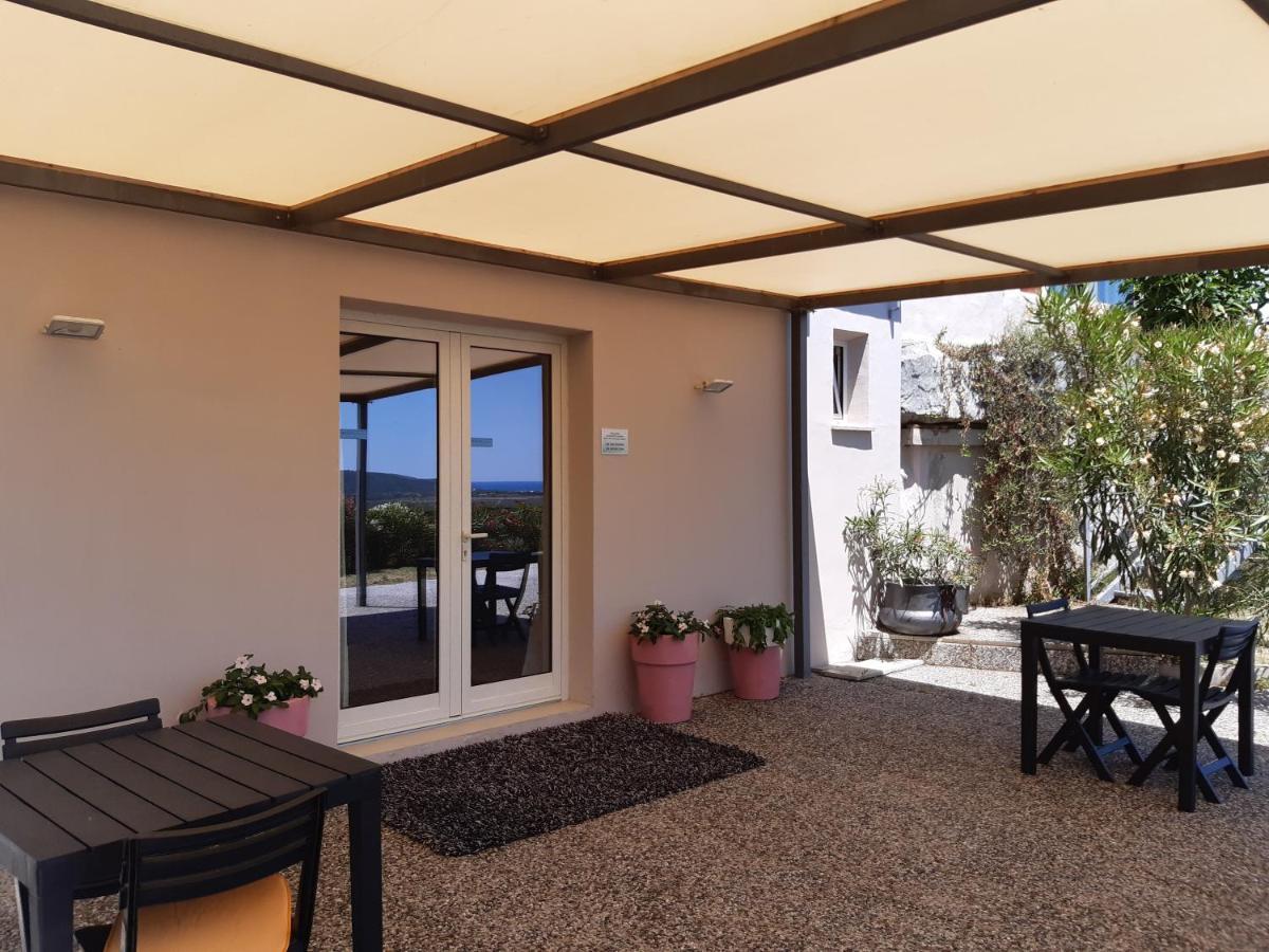 Sole&Sale Acomodação com café da manhã San Teodoro  Exterior foto